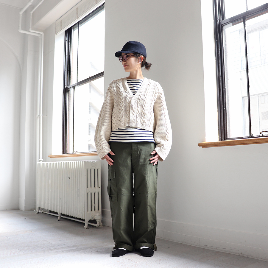 unfil (アンフィル) cotton & lambs wool cable-knit cropped cardigan