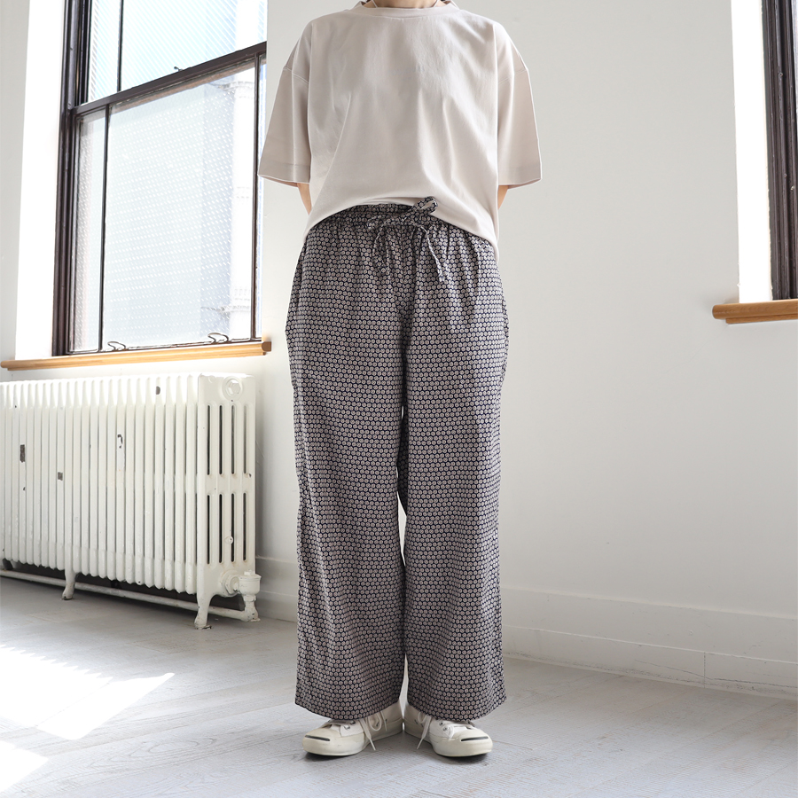 TOUJOURS (トゥジュー)　Pajama Pants (クラシックフラワー・パジャマパンツ)