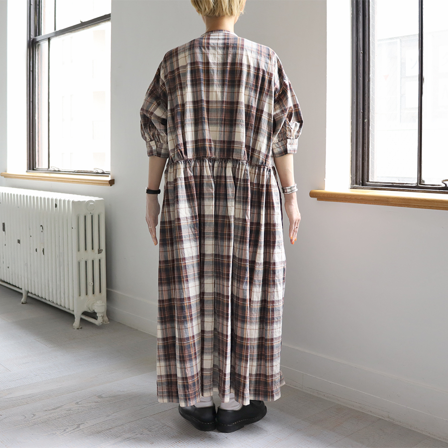 TOUJOURS (トゥジュー) Half Sleeve Classic Gathered Dress