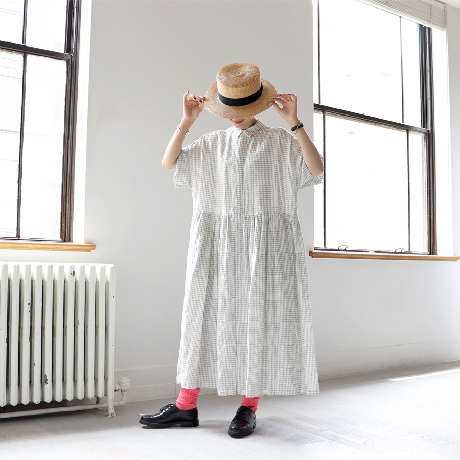 TOUJOURS (トゥジュー) Random Pleated Cuff Sleeve Shirt Dress