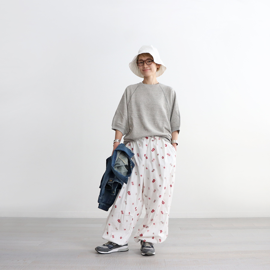 4/7深夜迄価格【AMERICANA】ボリュームスリーブSWEAT SHIRTS 楽天市場】【20％OFF！FINALセール対象商品】AMERICANA