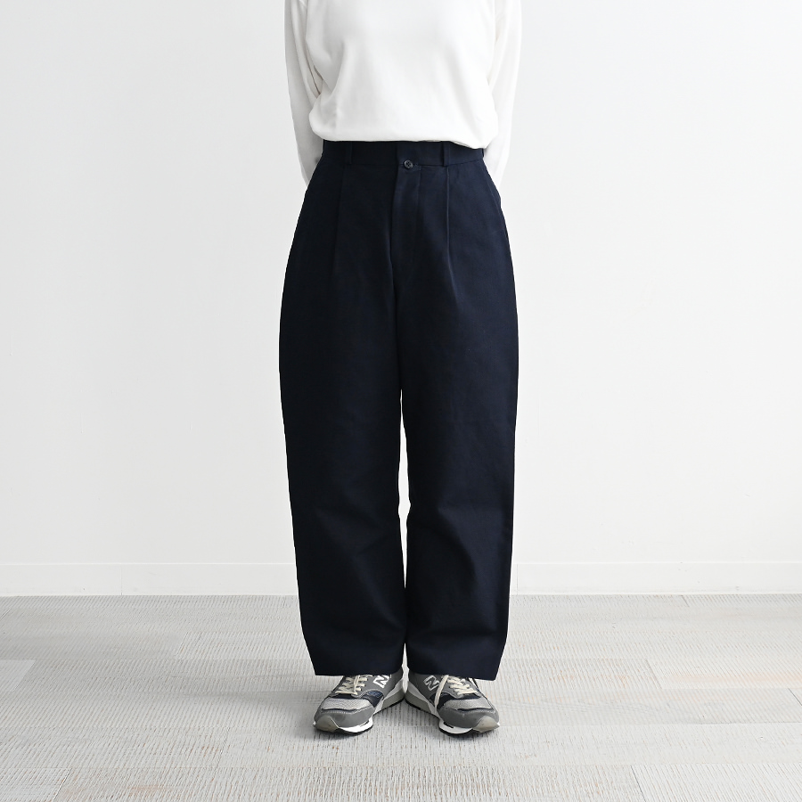 YAECA チノ タックストレートパンツ (65635)