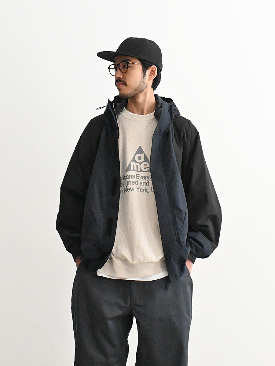 BASISBROEK (バージスブルック) フーデットブルゾン 