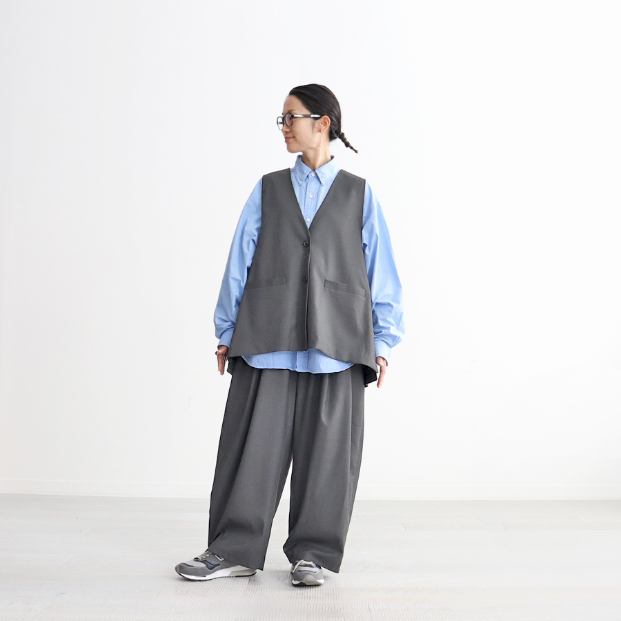 mizuiro ind (ミズイロインド) ワイドタックパンツ