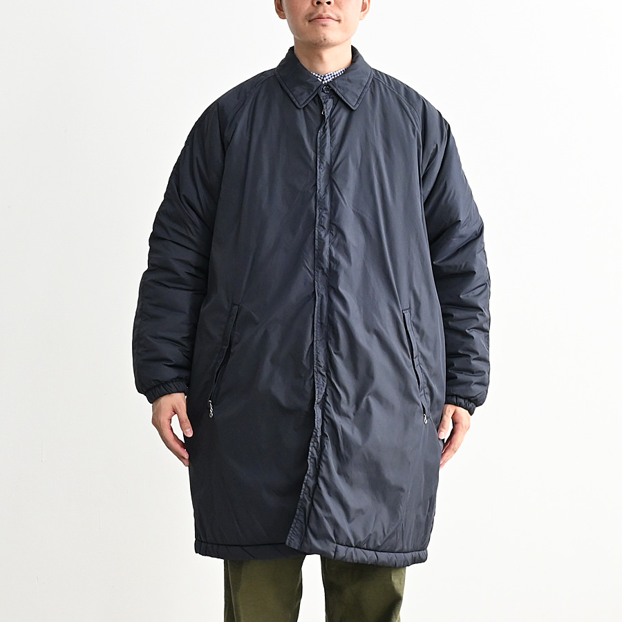 ネセサリーオアアンネセサリー　ジャケット　コート　中綿暖かい　ネイビー　2 美品 ネセサリーオアアンネセサリー ジャケット コート 中綿暖かい