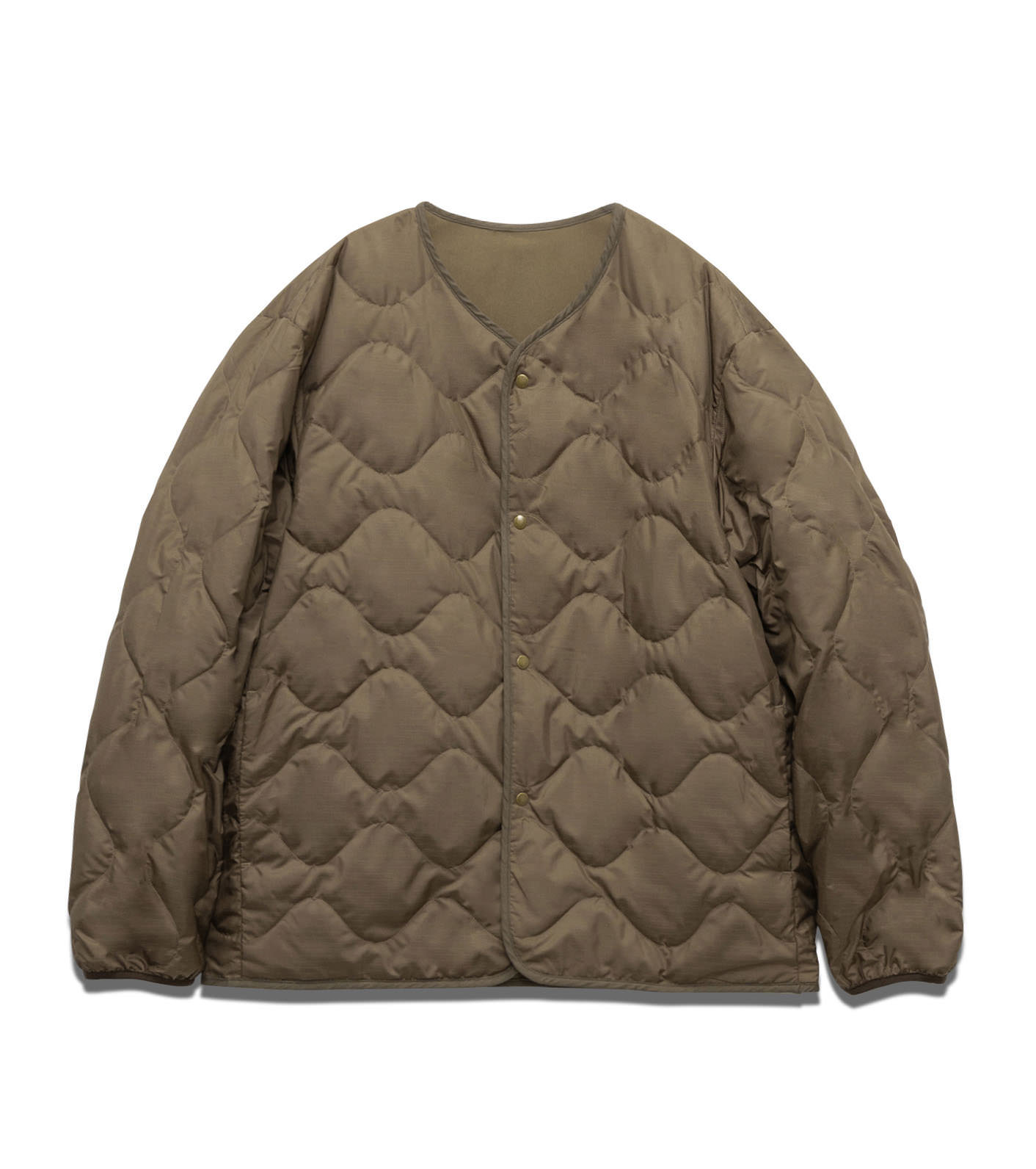 nanamica (ナナミカ) Reversible Down Cardigan