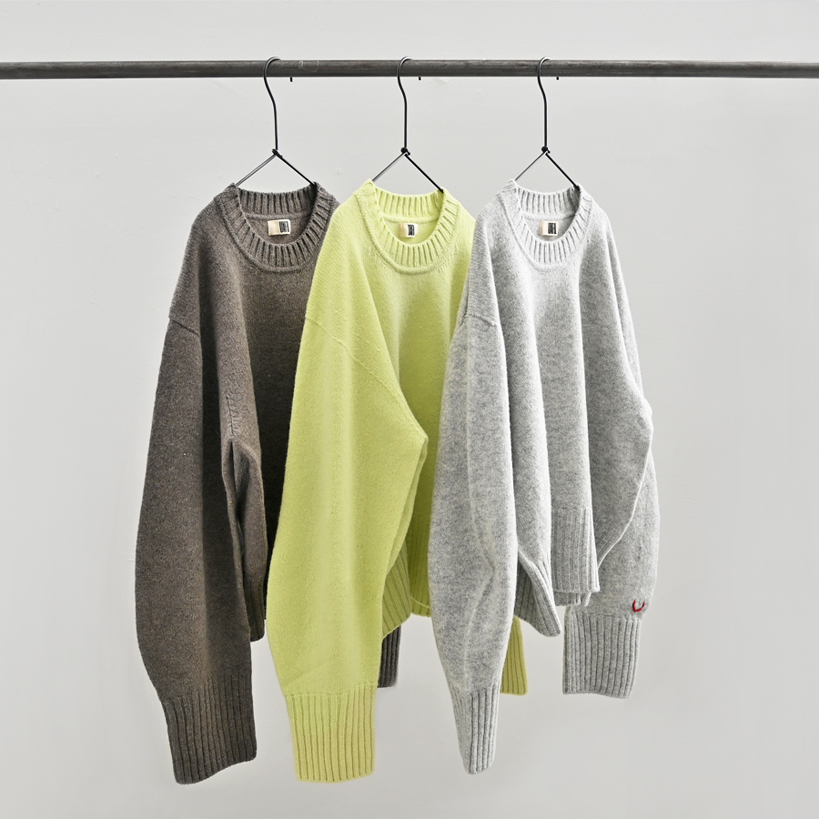 unfil (アンフィル) FINE LAMBS WOOL CREW-NECK P/O (クルーネック