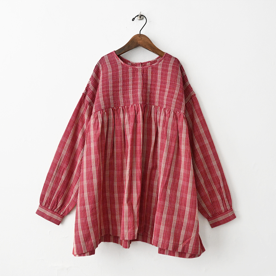 maison de soil (メゾンドソイル) チェック・ピンタックプルオーバーシャツ