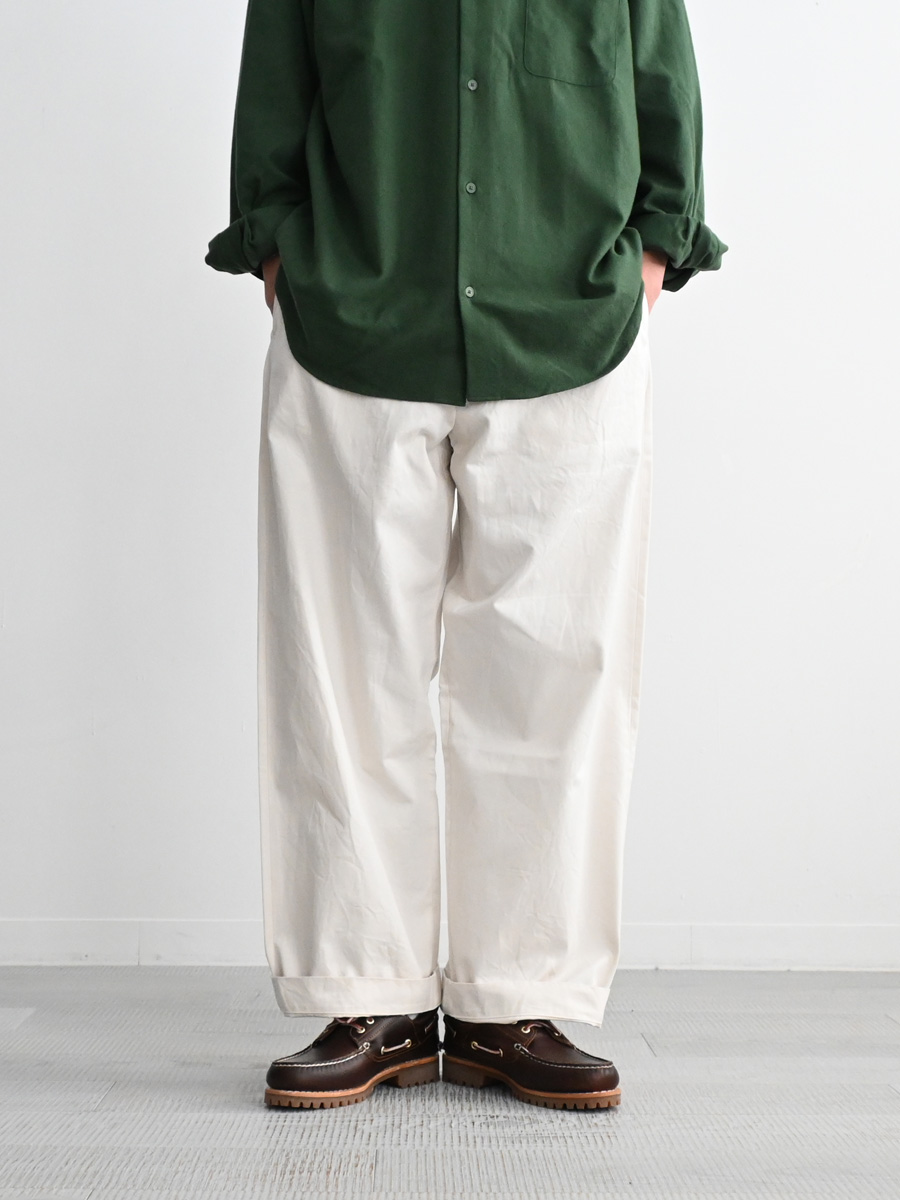 YAECA (ヤエカ) Chino Trousers ,Wide Straight (11052601)