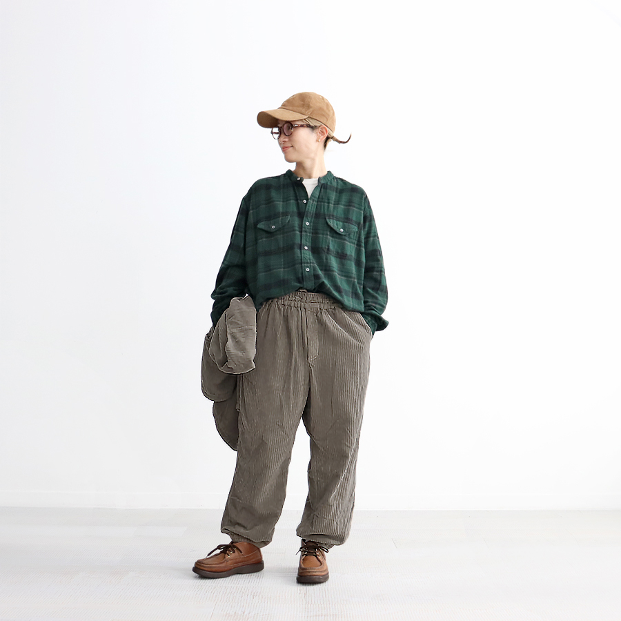 Vas-y Lentement (ヴァジーラントモン) コーデュロイ・イージーパンツ