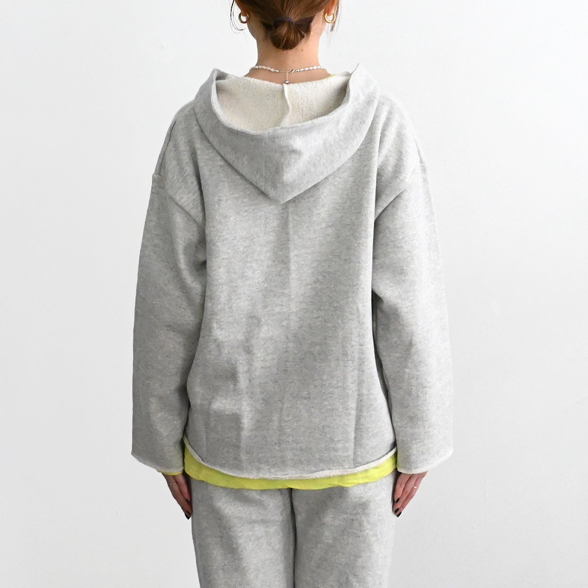 Ohh! (オー) レースアップ・スウェットパーカー