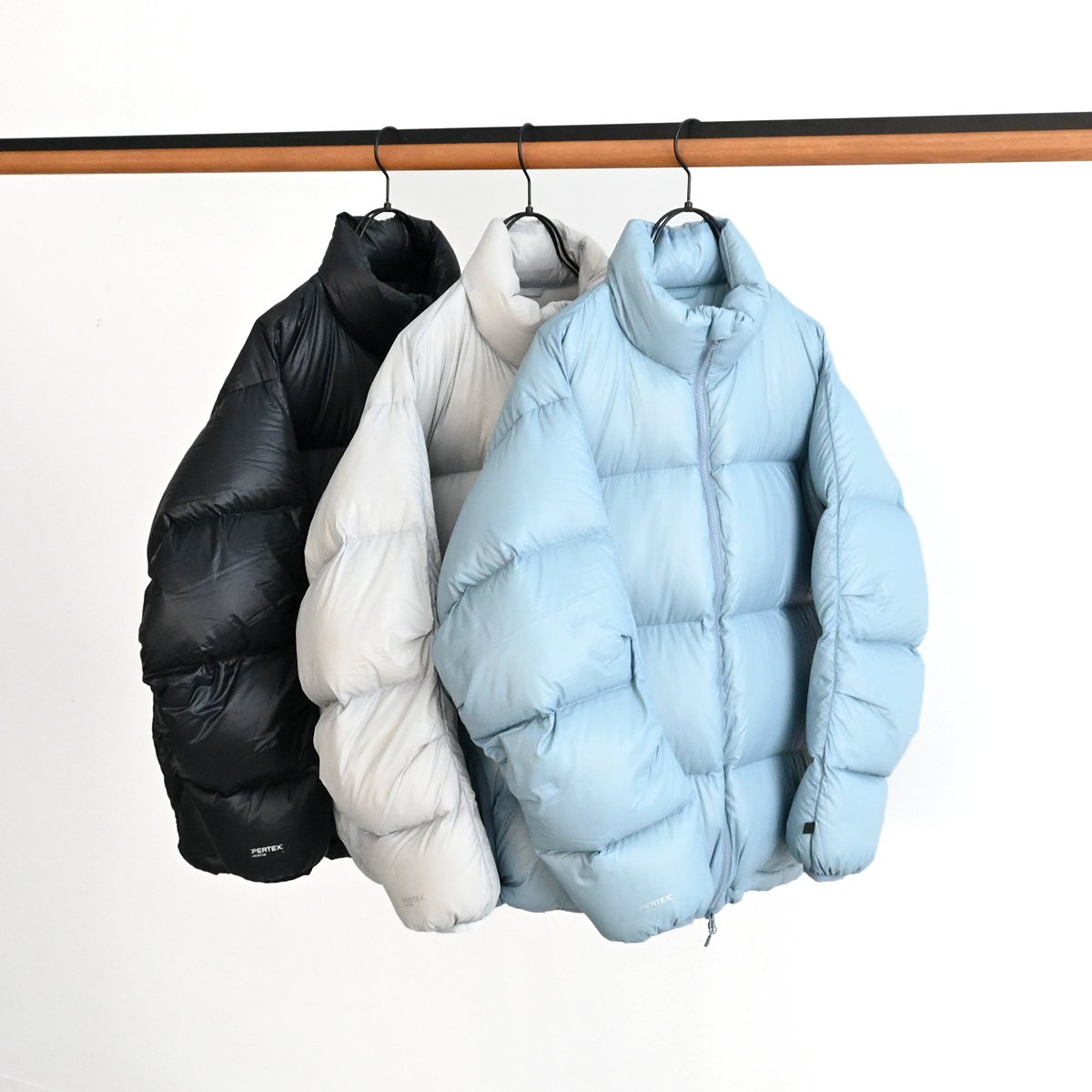 ダイヤ鯉　　別織　別染　鯉幟　　テイジンナイロン　スターシルバー 衣 - 錦鯉の品種 - 全日本錦鯉振興会