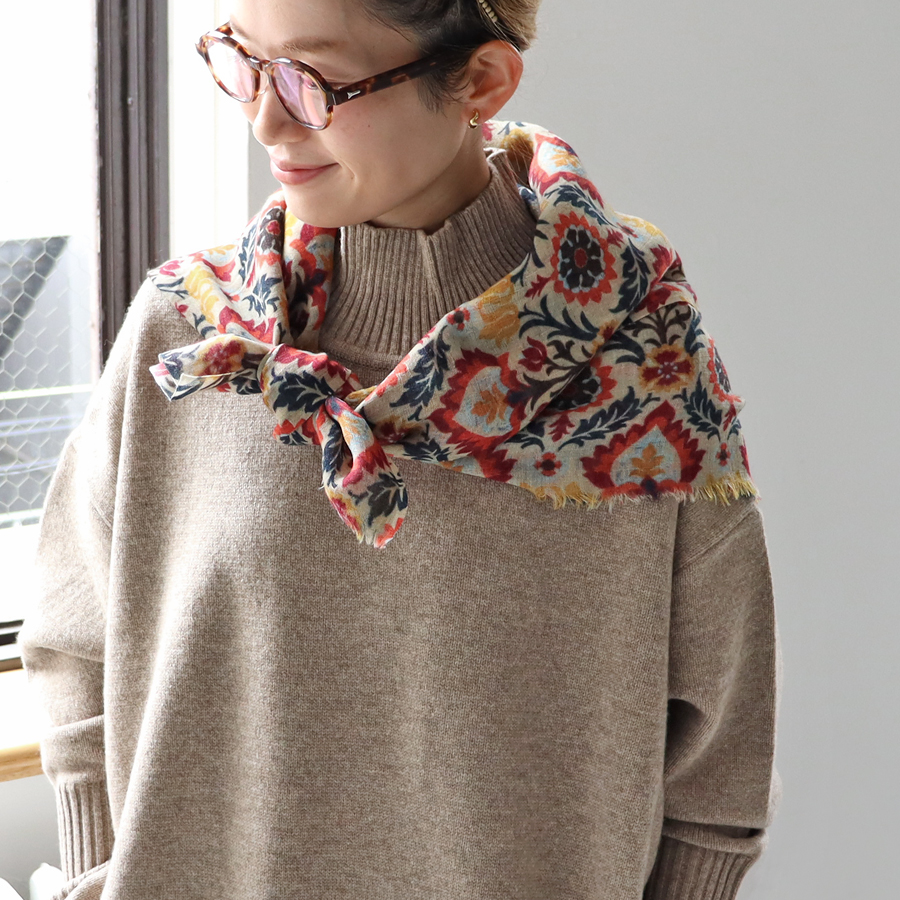 【maison de soil 】フラワーリーフプリント大判ストールショール maison de soil 】フラワーリーフプリント大判ストールショール - メルカリ