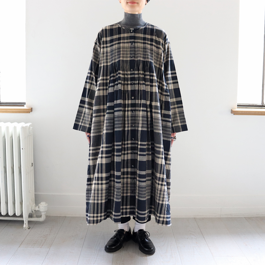 【美品】メゾンドソイル　ふんわりコットンシルクシャツワンピース　長袖　裏地付き maison de soil (メゾンドソイル) チェック・クルーネックシャツワンピース