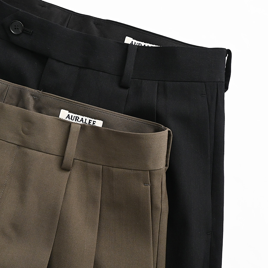 AURALEE (オーラリー) LIGHT WOOL MAX GABARDINE SHORTS