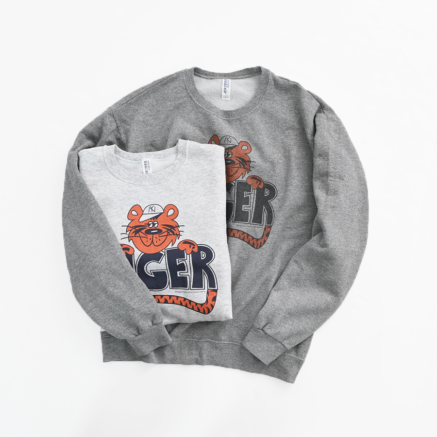 JERZEES (ジャージーズ) タイガー・クルーネックスウェット